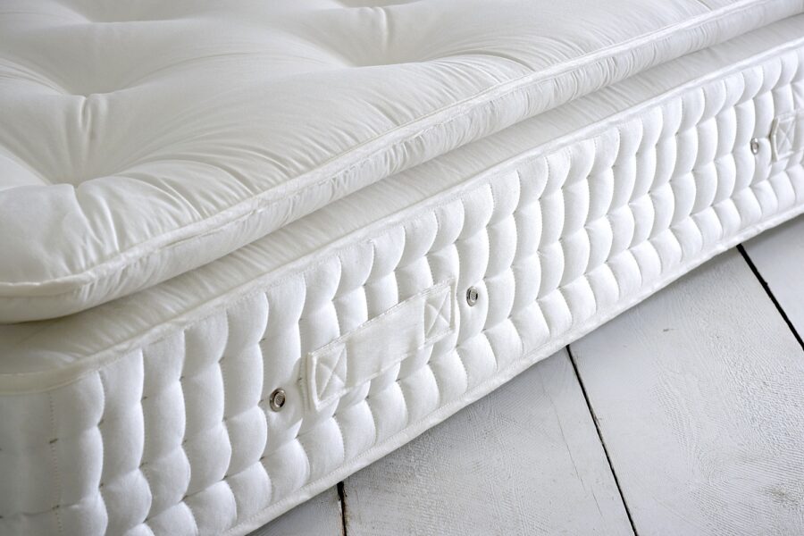 Chelsea Beds Co Elizabeth 4000 pocket latex mattress